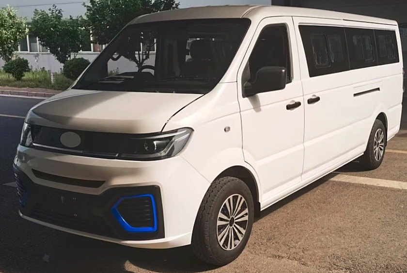 LST-V38 Electric Passenger Van